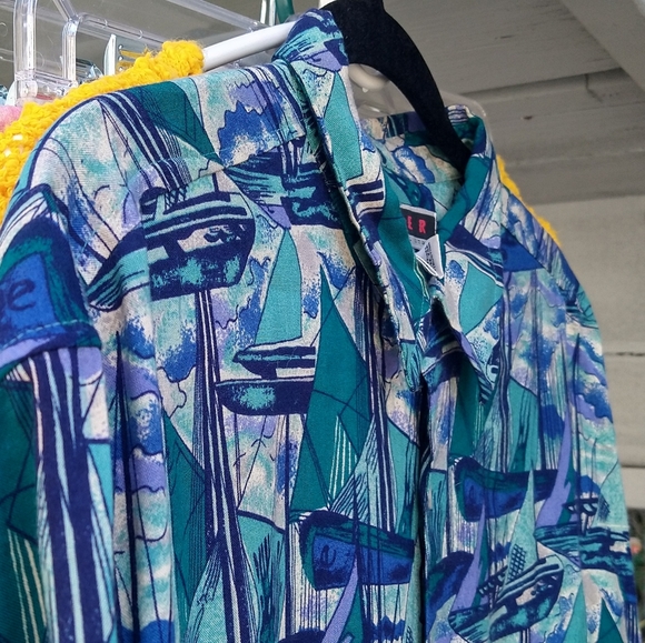 Vintage 90's Baxter International Men's Sailboat Pattern S/S Button Up, Size L - Picture 5 of 6